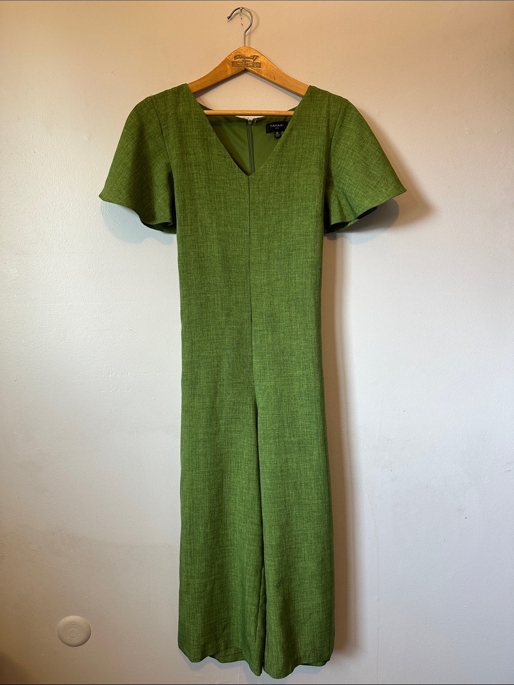 Tahari Vintage Green Flutter-Sleeve Tie Waist Jumpsuit Women's 10 - Picture 3 of 7